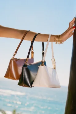 STAUD KAIA SHOULDER BAG |><noscript><img width=