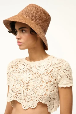 STAUD RITA BUCKET HAT><noscript><img width=