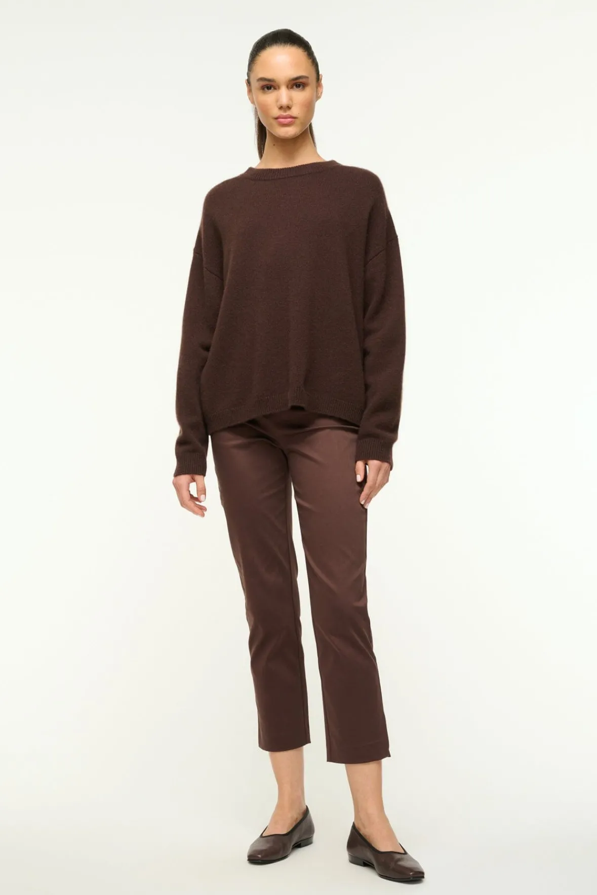 STAUD SERRANO CASHMERE RELAXED CREW DARK CHOCOLATE> Sweaters