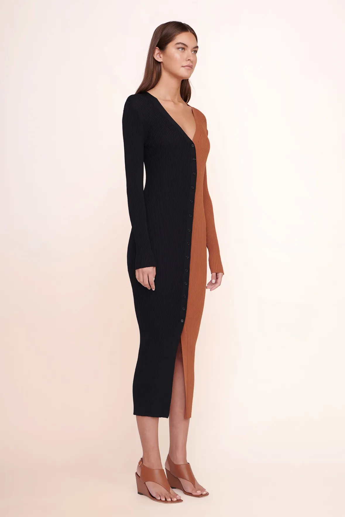 STAUD SHOKO SWEATER TAN BLACK> Dresses
